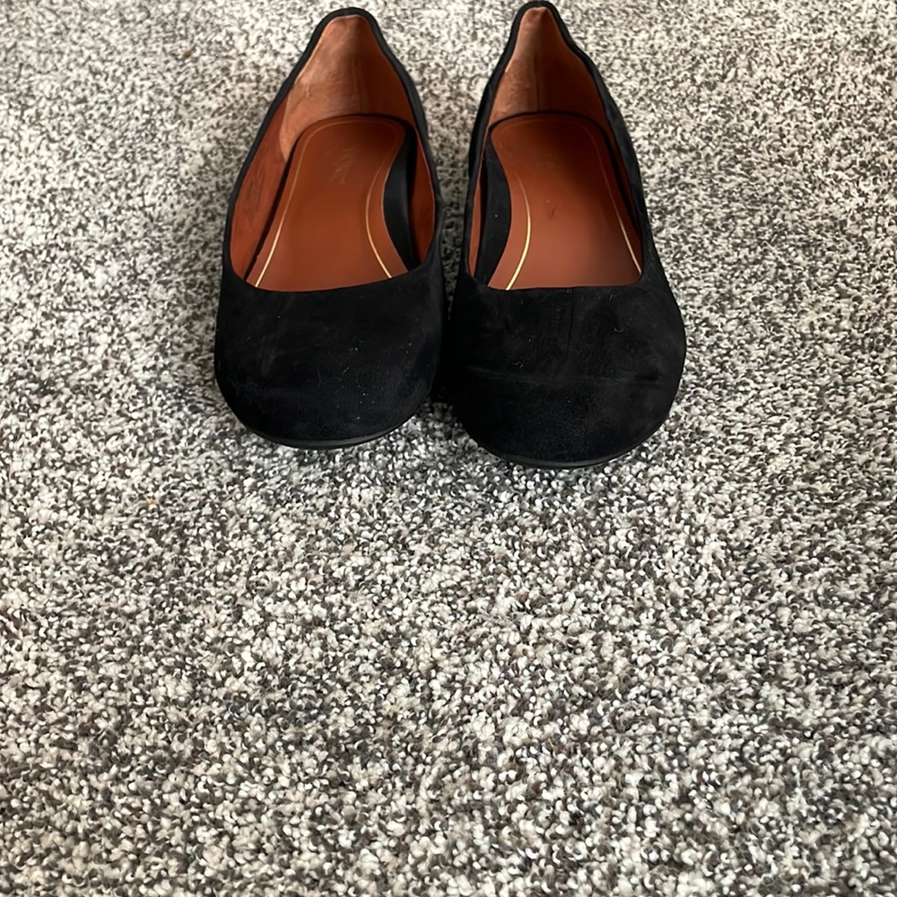 Vionic Black Flats